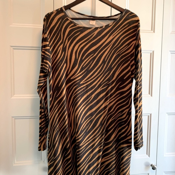 Smash & Tess Animal Print Dress - Picture 2 of 6